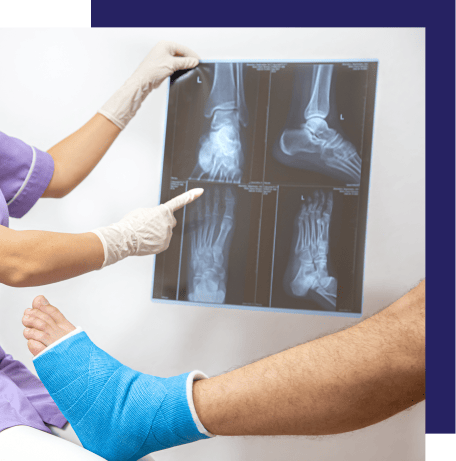 A medical expert explains a patient with X-rays.